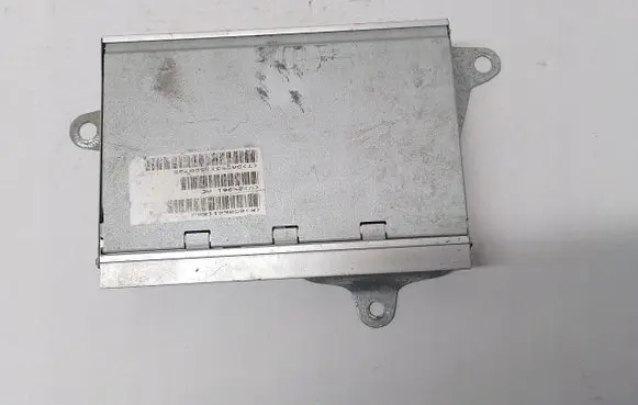Dodge Journey Sound amplifier 04672377AH