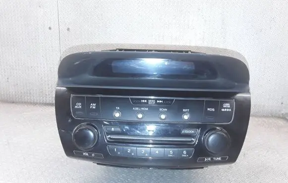 Honda FR-V Radio/CD/DVD/GPS head unit 39100SJDG01