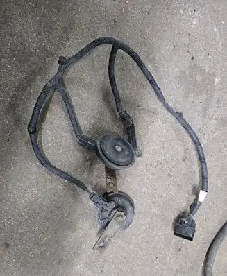 Hyundai i40 Horn signal 14B20009