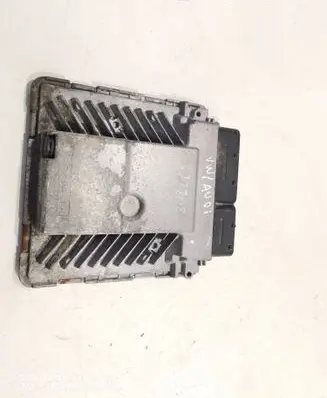 Volkswagen PASSAT B6 Engine control unit/module 03G906018 5WP45500AH 03EFSJ8540304150645