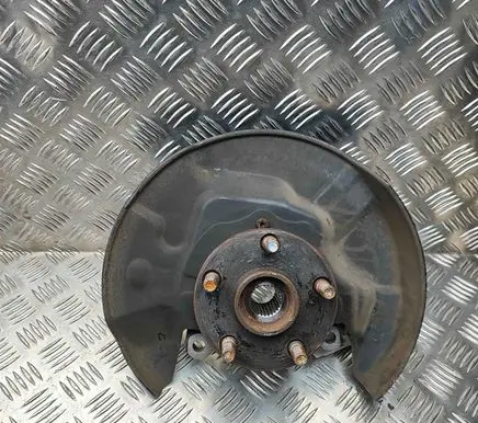 Toyota Celica T230 Front wheel hub 4321139035