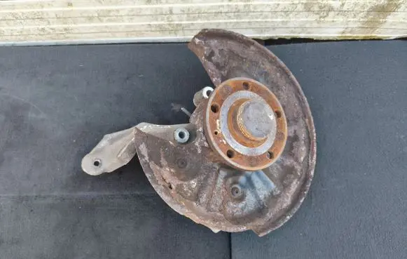 Volkswagen PASSAT B8 Rear wheel hub