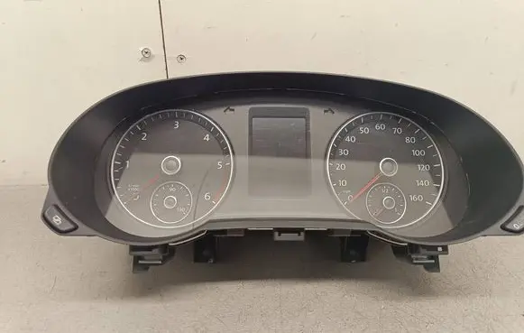 Seat Alhambra (Mk2) Radio/CD/DVD/GPS head unit 5P0035191D 7N5920970A 8K0953521BD