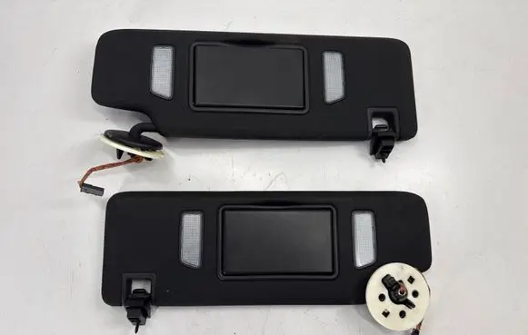 Chevrolet Camaro Sun visor 84443297 84443294 23165225