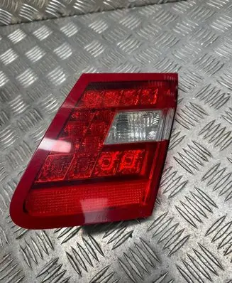 Mercedes-Benz E W212 Tailgate rear/tail lights A2129060458 778004 483524