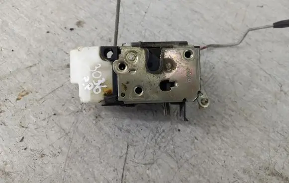 Fiat Punto (188) Front door lock B792
