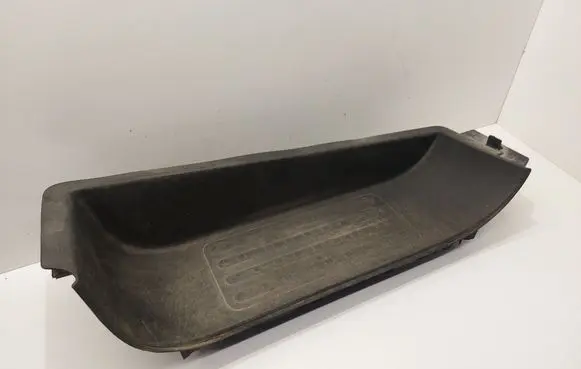 Volkswagen Transporter - Caravelle T5 Front sill trim cover 7H0863735C