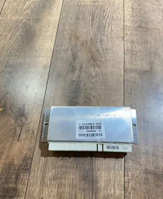 Mercedes-Benz CLS C218 X218 Suspension control unit/module A2129000119 00404090B9