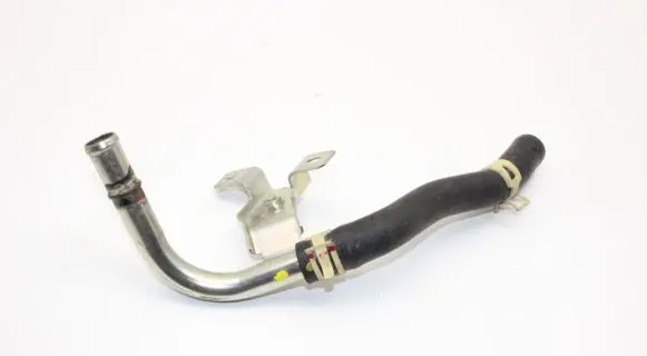 Mitsubishi Outlander Engine coolant pipe/hose
