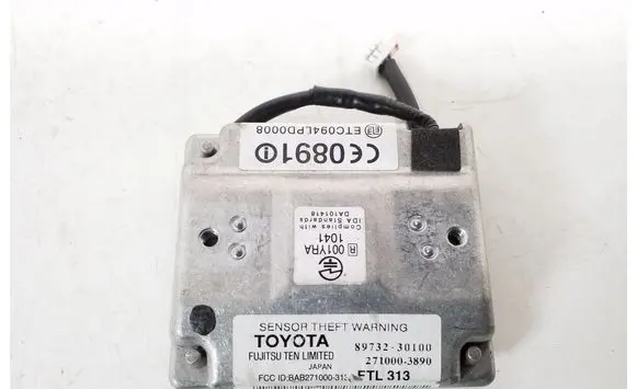 Lexus GS 300 350 430 450H Sensor 89732-30100