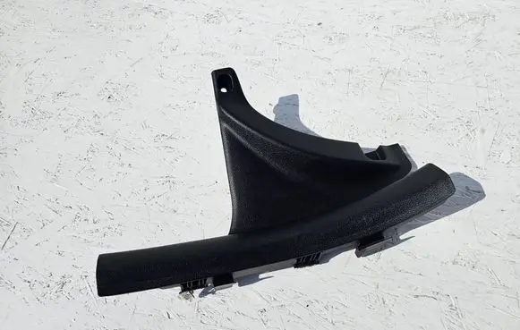 KIA Xceed Rear sill trim cover 85876J7700