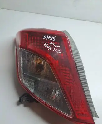 Toyota Yaris Rear/tail lights