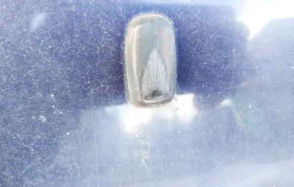 Ford Fiesta Windshield washer spray nozzle 