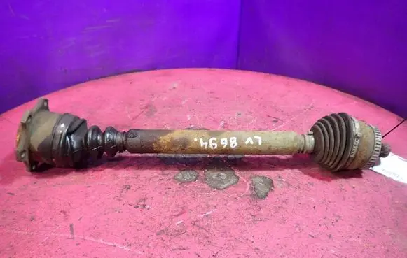 Audi A4 S4 B5 8D Front driveshaft
