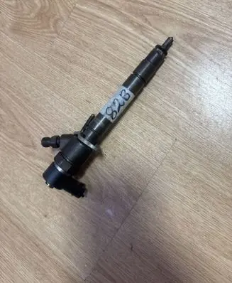 Volvo S60 Fuel injector 0445110251 307502833416