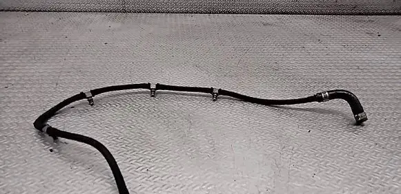 Volvo V70 Fuel return line/hose 