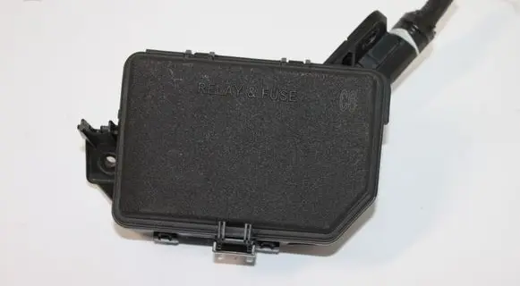 Toyota Yaris Fuse box set 826620D321