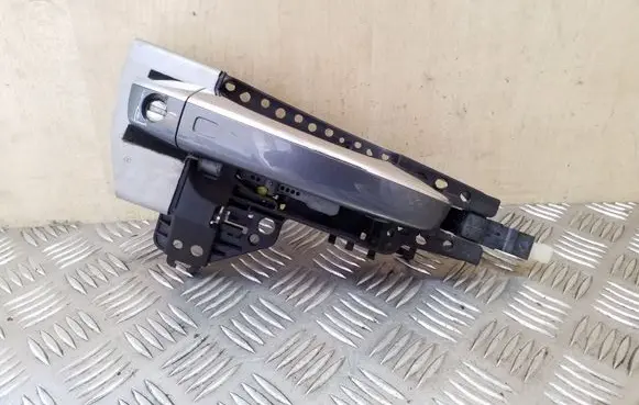 Audi A8 S8 D4 4H Front door exterior handle