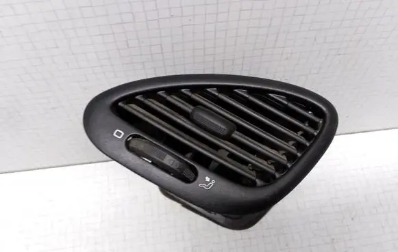 Volkswagen Sharan Dashboard side air vent grill/cover trim 95VWA018B09AFW 7M1819703E