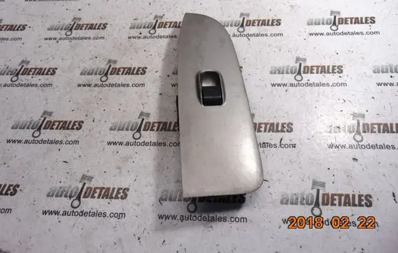 Honda CR-V Electric window control switch 83561SCAE310M1