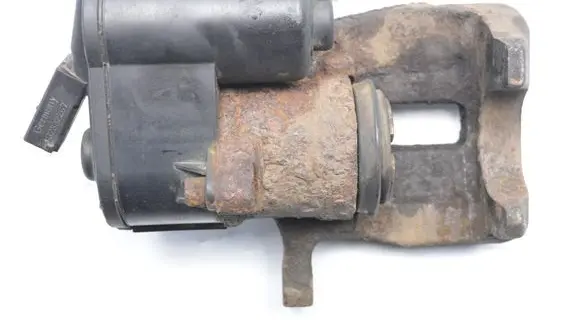 Volkswagen PASSAT CC Hand brake/parking brake motor 32332267D