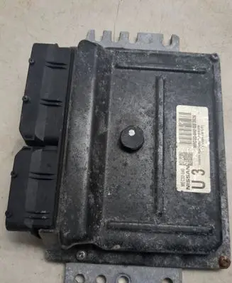 Nissan Micra Engine control unit/module MEC32040