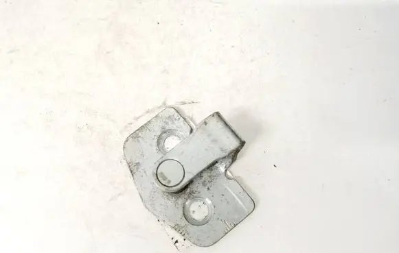 Opel Signum Front door lock loop/hook striker 