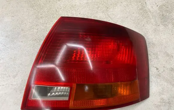 Audi A4 S4 B7 8E 8H Rear/tail lights 8E9945096E 484002
