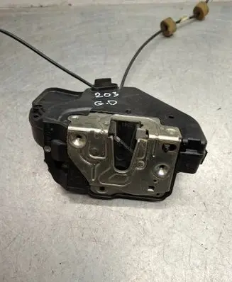 Mercedes-Benz C W203 Rear door lock 2037300235