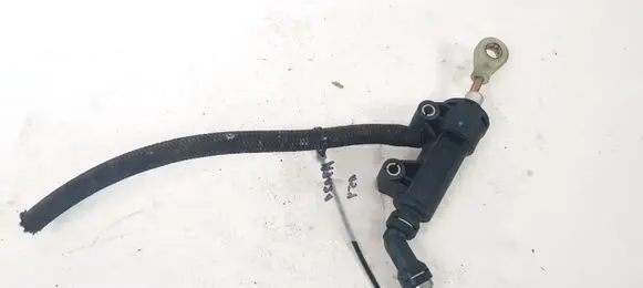 BMW 5 E39 Clutch master cylinder 21526754648