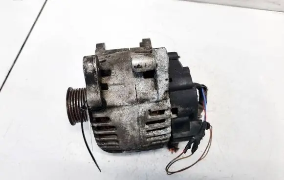 Volkswagen Golf Plus Generator/alternator 03c903023b