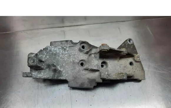 Generator/alternator bracket