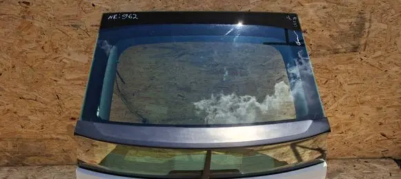 Citroen C4 I Truck tailgate S27610962