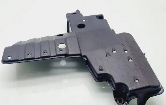 Toyota RAV 4 (XA30) Fuel tank bottom protection 7764142040