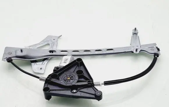 Toyota Aygo AB40 Front door window regulator with motor 698200H031