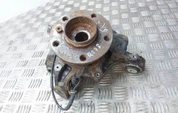 BMW X3 F25 Rear wheel hub spindle/knuckle 6790497