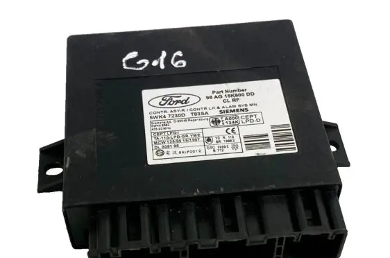 Ford Focus Comfort/convenience module 98AG15K600DD 5WK47230D