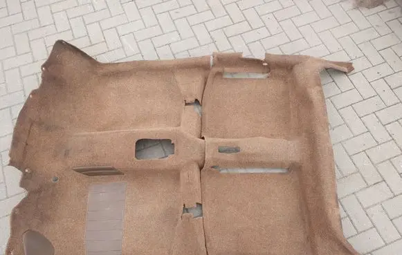 Volkswagen Jetta I Car floor mat set 171863101 161863101