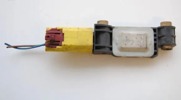 Audi A4 S4 B7 8E 8H Airbag deployment crash/impact sensor 8E0959643B