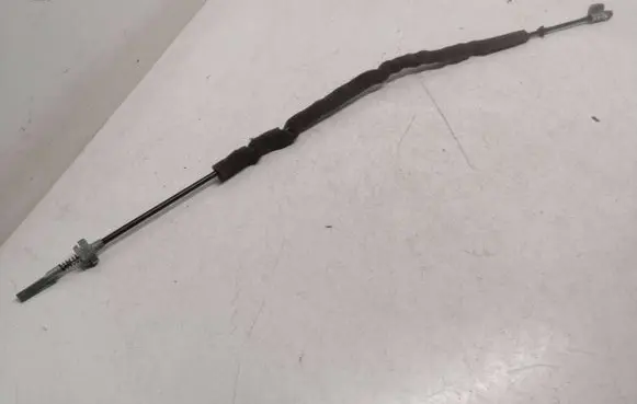 Audi A4 S4 B5 8D Gear shift cable linkage 8D1713575