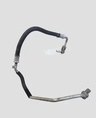 Toyota Avensis T270 Air conditioning (A/C) pipe/hose