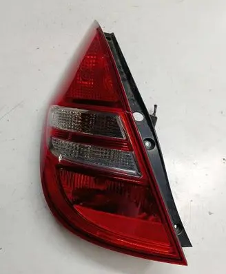Hyundai i30 Rear/tail lights 924012R0