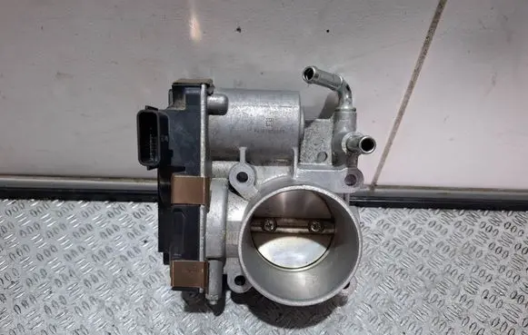 Renault Clio V Throttle body valve 