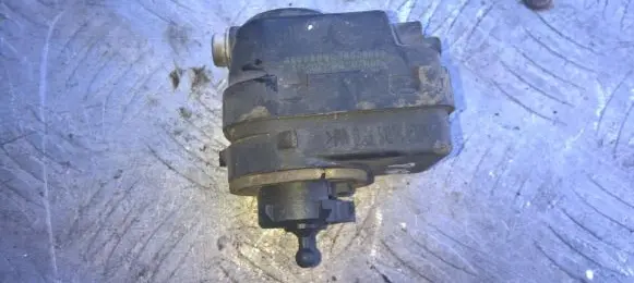 Citroen Berlingo Headlight level adjustment motor 