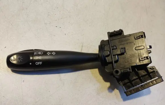 Hyundai Getz Light switch 32932A