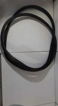 Tesla Model Y Rear door rubber seal (on body) 