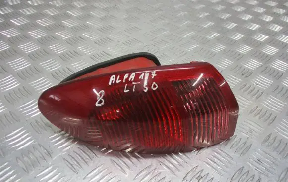 Alfa Romeo 147 Number plate light