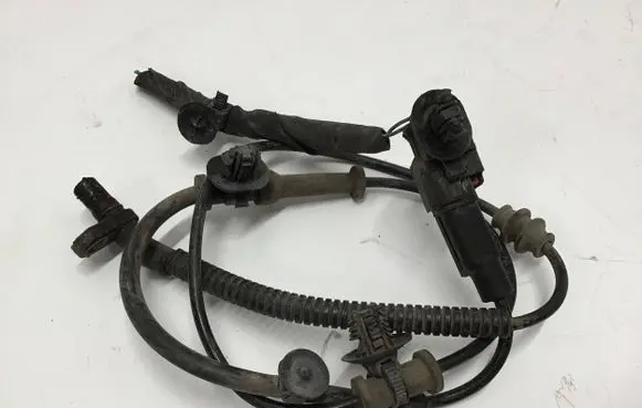 Dodge RAM ABS brake wheel speed sensor 68292050AE
