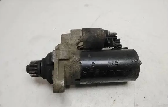 Volkswagen Caddy Starter motor 000153007 02Z911024