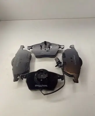 Audi A4 S4 B5 8D Brake pads (front) LP1706